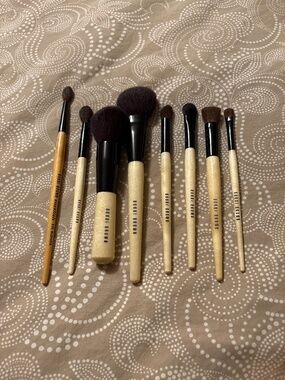 Genuine Bobbi Brown Soft Natural Hair brushes with solid wood handles